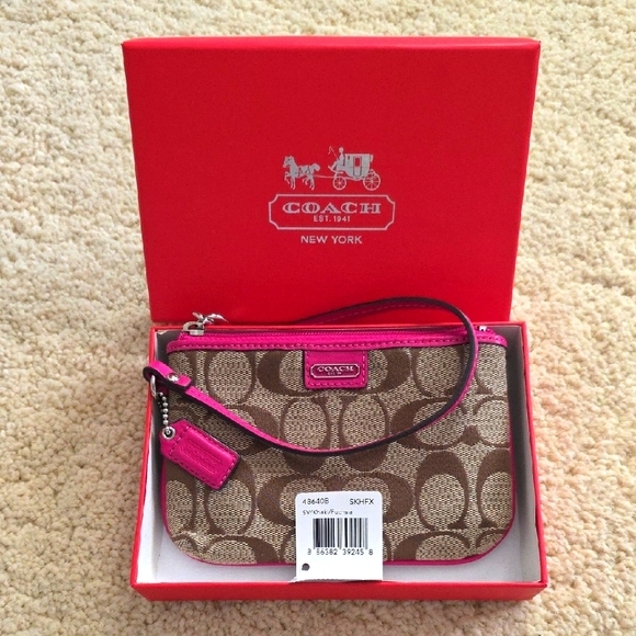 Coach | Bags | Nwt Coach Box W Signature Wristlet | Poshmark